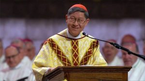 Cardeal Tagle é o novo decano do Colégio Cardinalício
